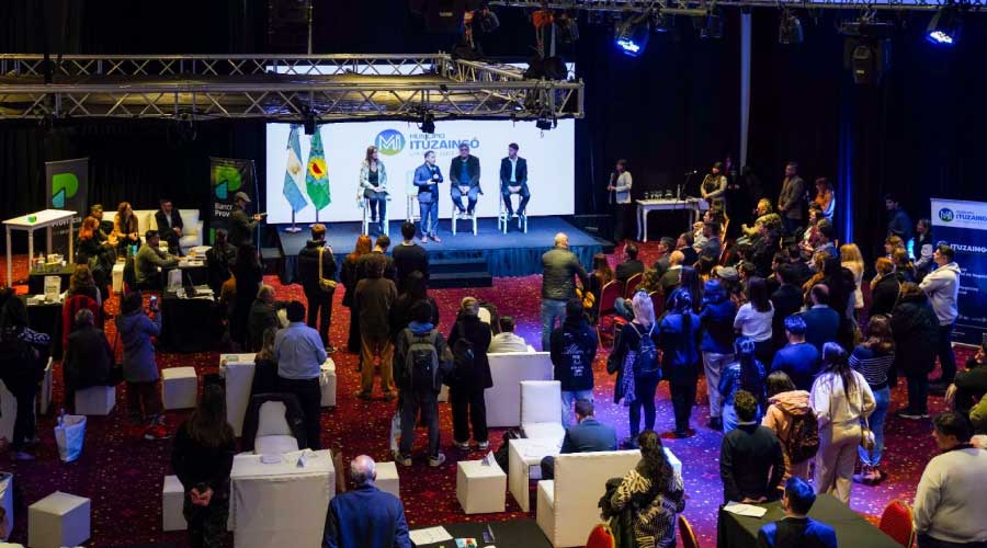 Ituzaingó impulsa exportaciones: Más de 440 PyMEs en rondas de negocios para el desarrollo local